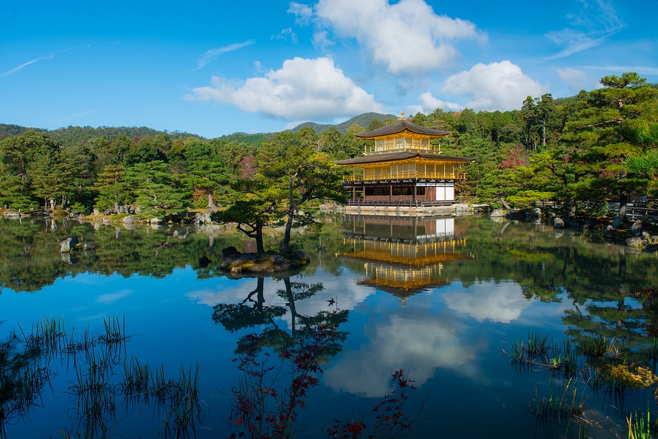 מקדש קינקאנקוג'י (מקדש הזהב) - צפון-מערב קיוטו - Kinkaku-ji Temple (the Golden Pavilion)