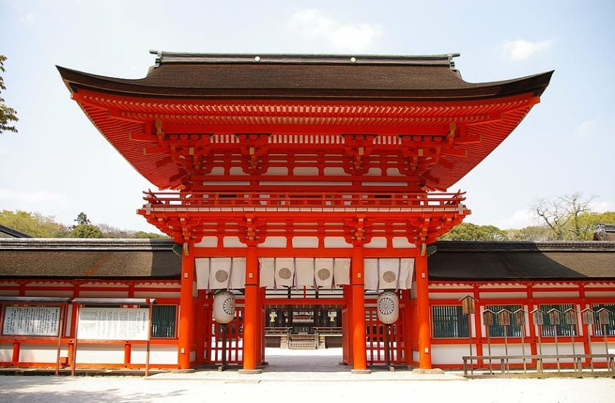 מקדש שימוגאמוג'ינג'ה – קיוטו המרכזית – Shimogamo-jinja Shrine